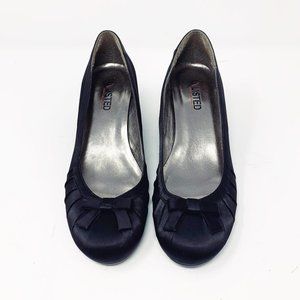 Kenneth Cole Unlisted On Stage Satin Black Heels